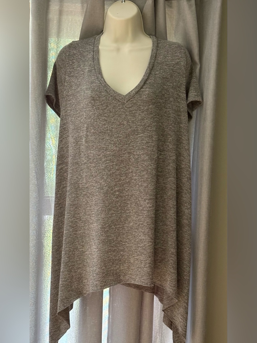 Torrid Heather Gray Handkerchief Hem Tunic Top V-Neck Super Soft Plus Size 2